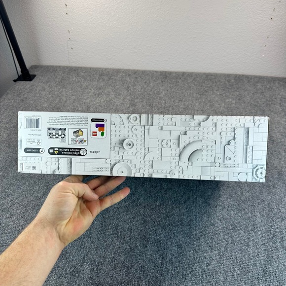 LEGO Icons Santa's Post Office Winter Village Collection 10339 Building 1440 PCS - Picture 4 of 7